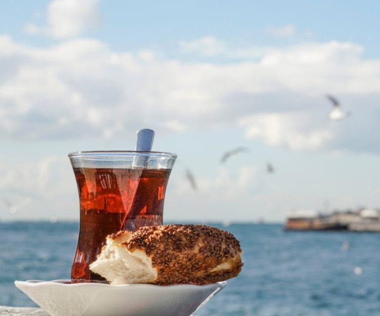 Traditional Turkish tea and pide bread
