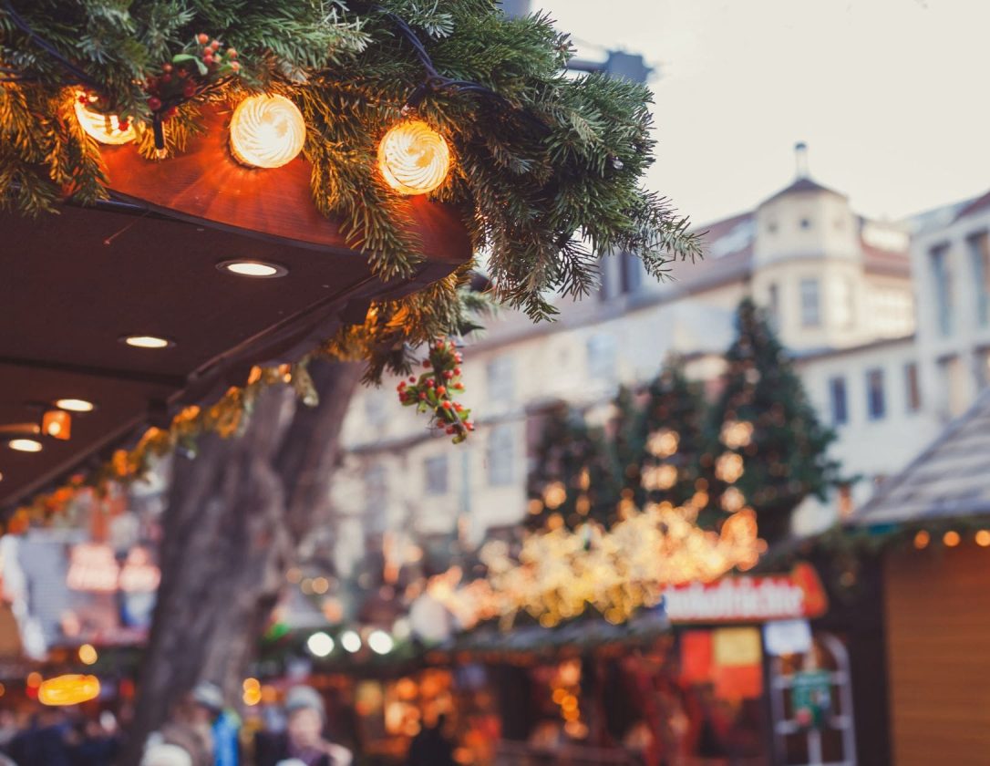 A photo of a beautiful Christmas market, a must-visit place during a Christmas city break
