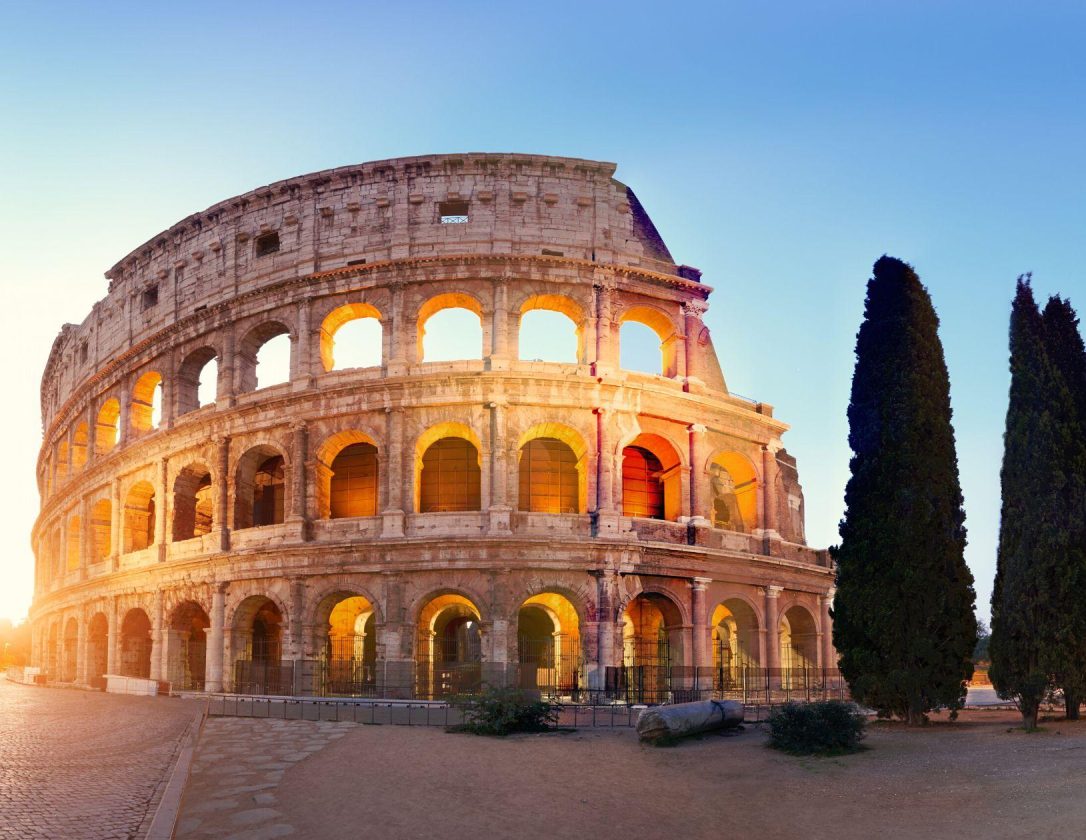 Colloseum at night, , a must-visit place during a Rome city break